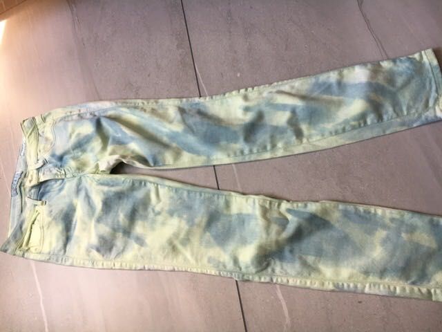Guess jeansy rozm 27 kolekcja Britney skiny ankle