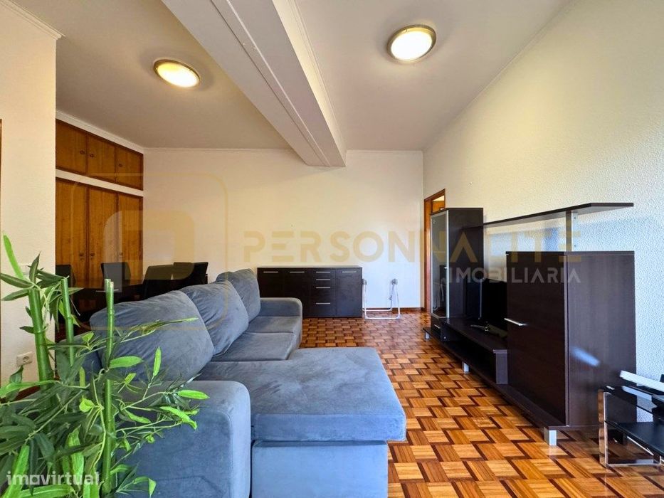 Apartamento T1 MOBILADO - Azurém / Madre Deus