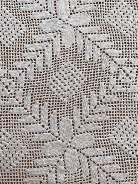 Toalha de renda feita à mão