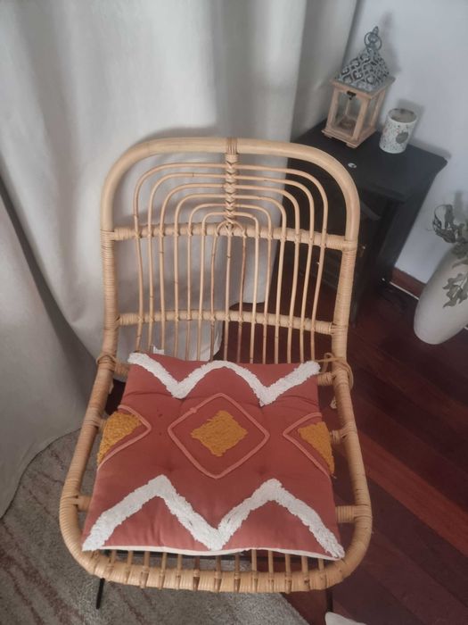 Cadeira verga hôma em perfeitas  condições