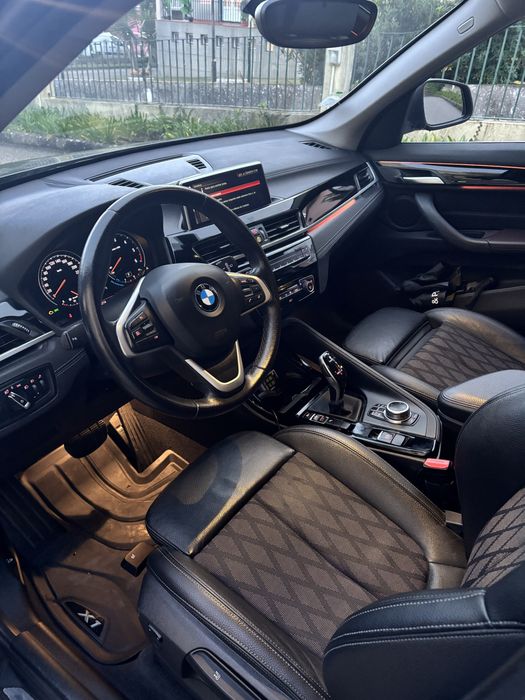 BMW X1 116d   Versao S auto X-line