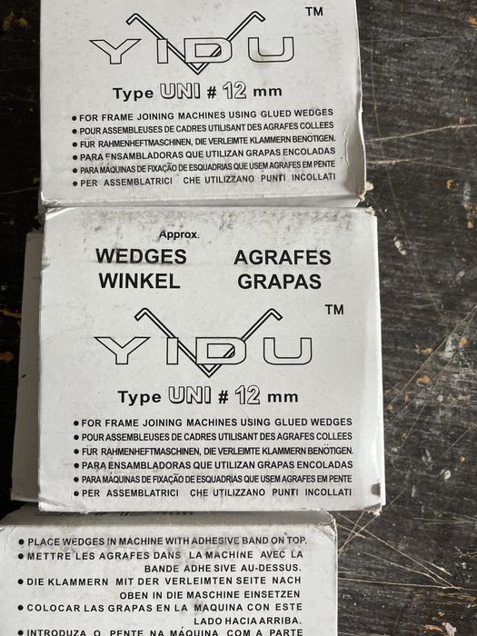 Скоби доя зшивки рам