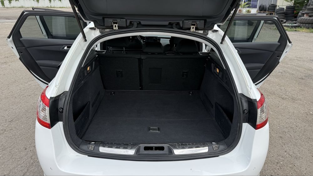 Peugeot 508 (універсал)