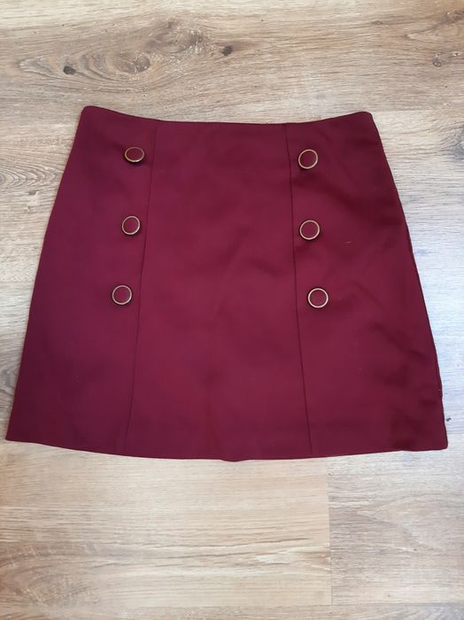 Bordowa spódnica ze złotymi guzikami, Miss Selfridge Petite, rozm. 38