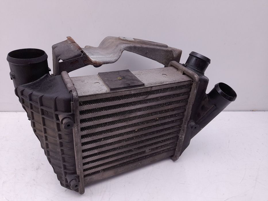 Radiador do intercooler AUDI A4 Avant (8E5, B6)
