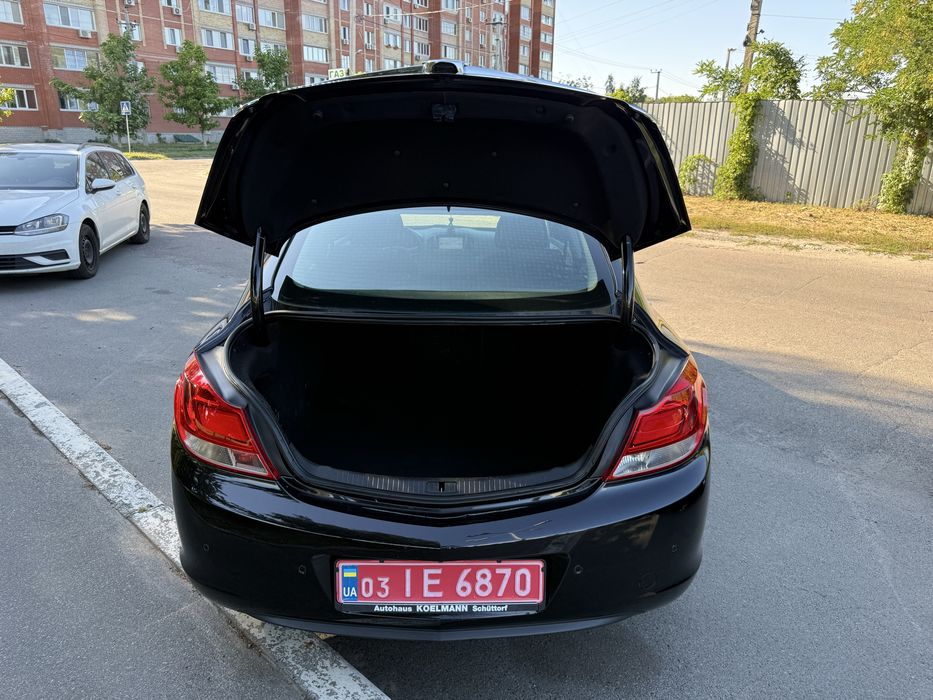 Opel Insignia з Німеччини Розмитнена
