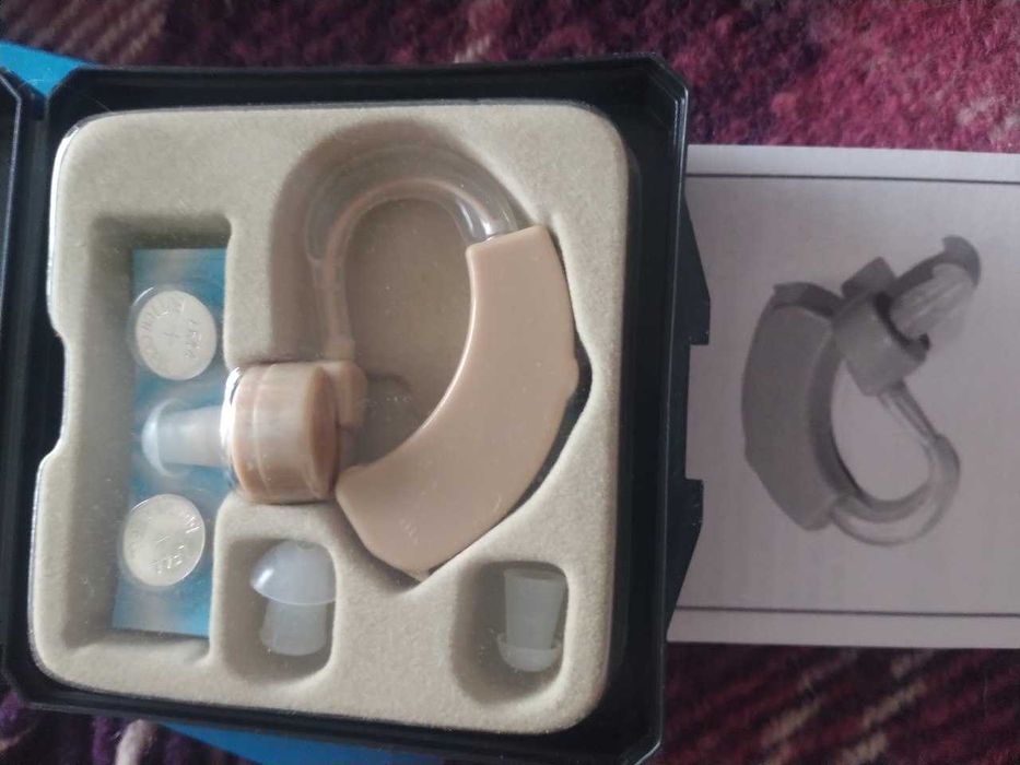 Слуховой аппарат Cyber Sonic + 3 батарейки Слуховой аппарат + насадки