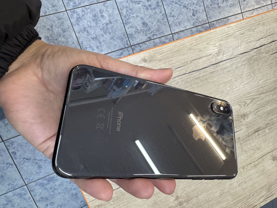 Iphone XR 256mb ідеальний стан