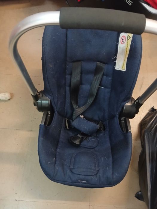 Cadeirinha de criança
