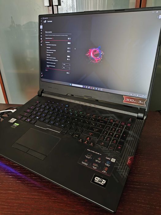 ASUS ROG Strix SCAR III 17.3'' i7-10875H/16GB/512GB 300Hz Win11