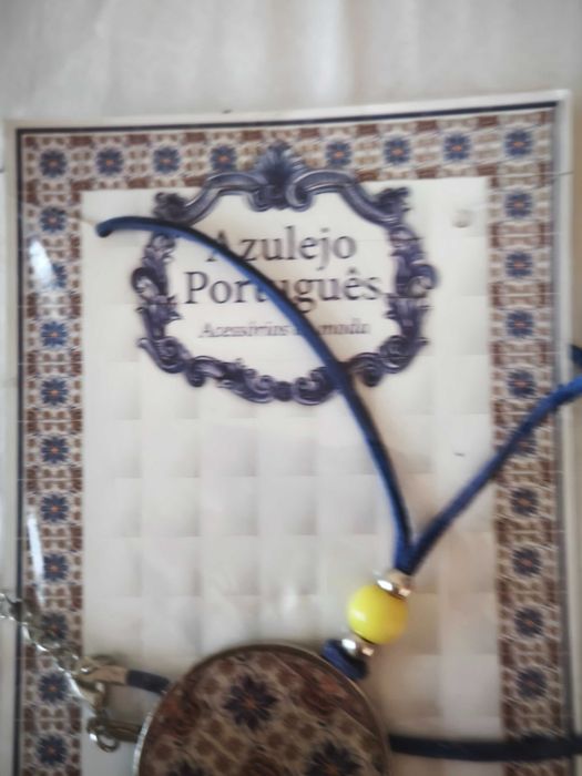 Colar azulejo português