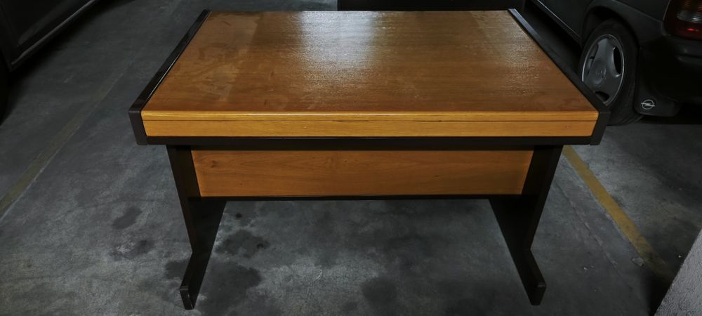 Mesa para  escritório