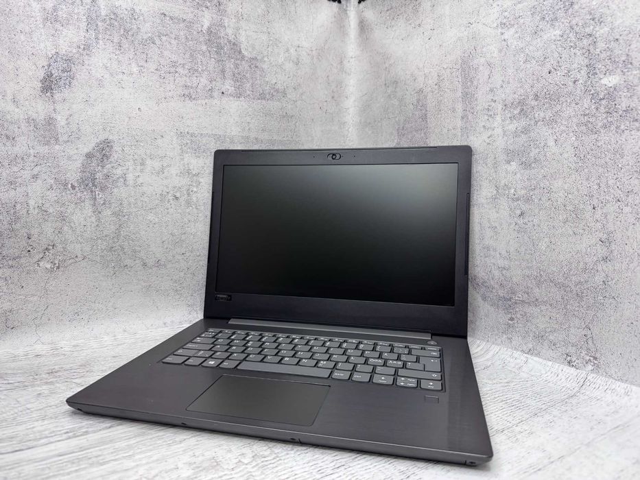 Ноутбук Lenovo V330-14IKB|FHD|i5-8250U|16 GB\SSD 256 GB|для роботи