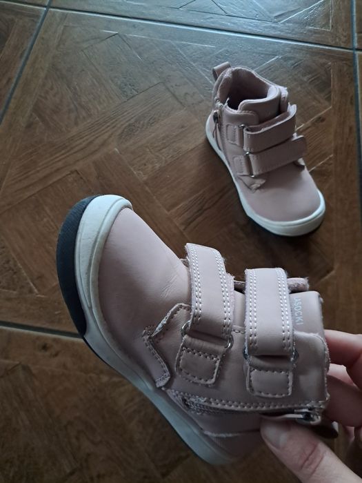 Botki dla dziewczynki lasocki 25