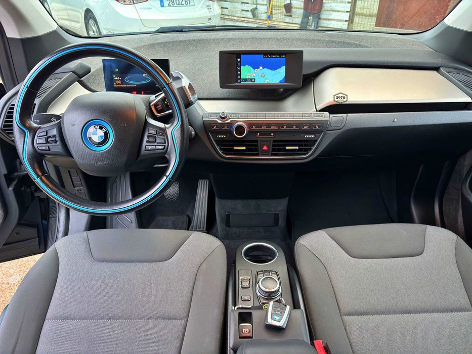 BMW i3  120Ah
53 200 km  Outubro · 2021 · IVA Discriminado