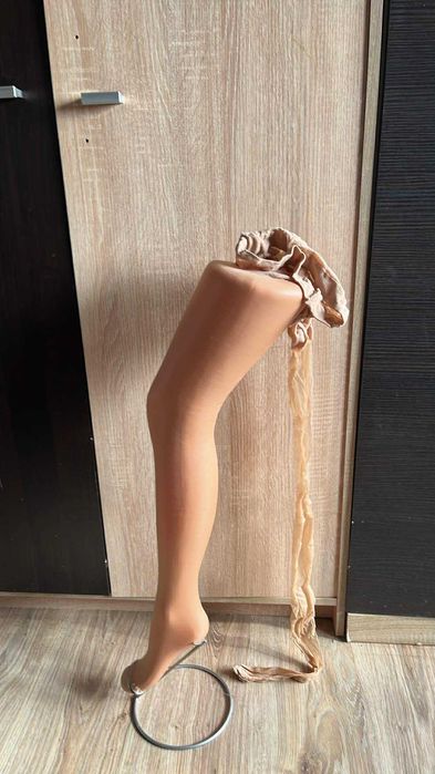 Nr 11 Duże rajstopy.