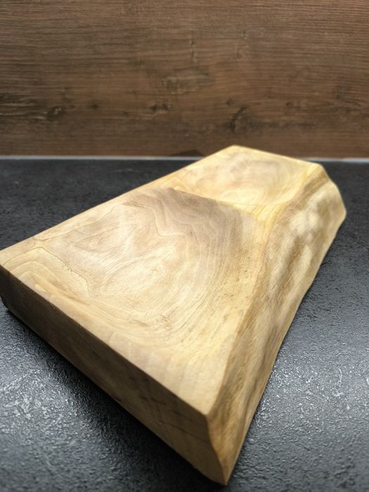 Ręcznie wykonana misa / patera z litego drewna – unikat