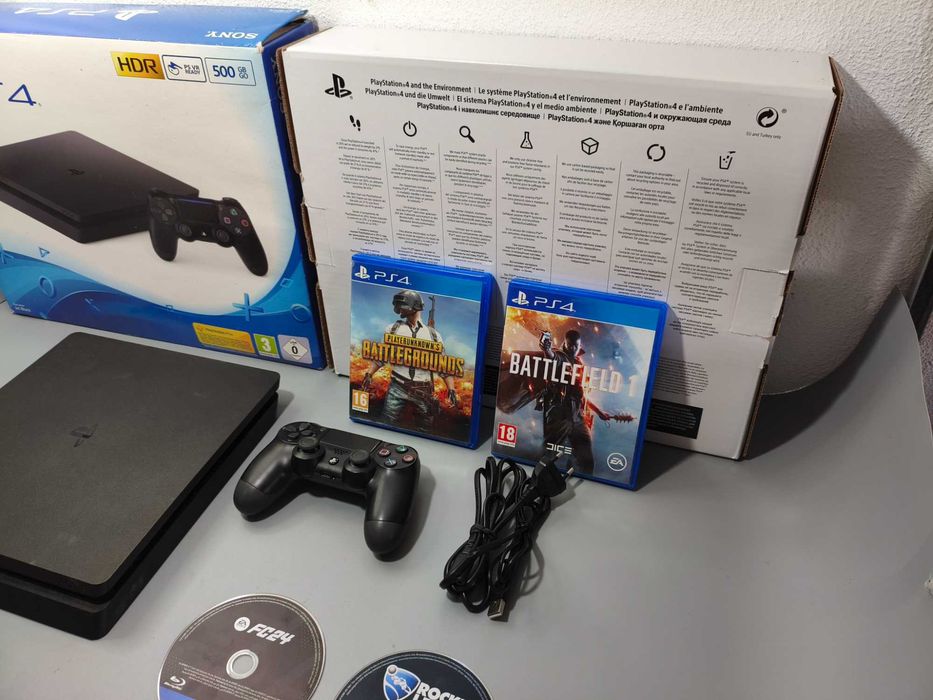 Playstation 4 Slim Preta