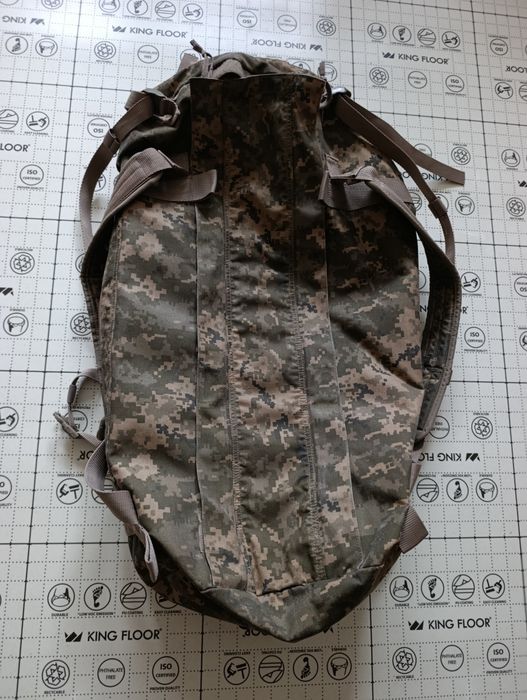 Продам сумка рюкзак( баул), перчатки