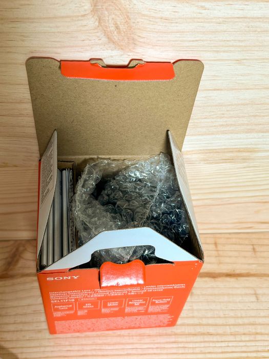 Sony SEL11F18 - 11mm F1.8 - E-Mount - APS-C