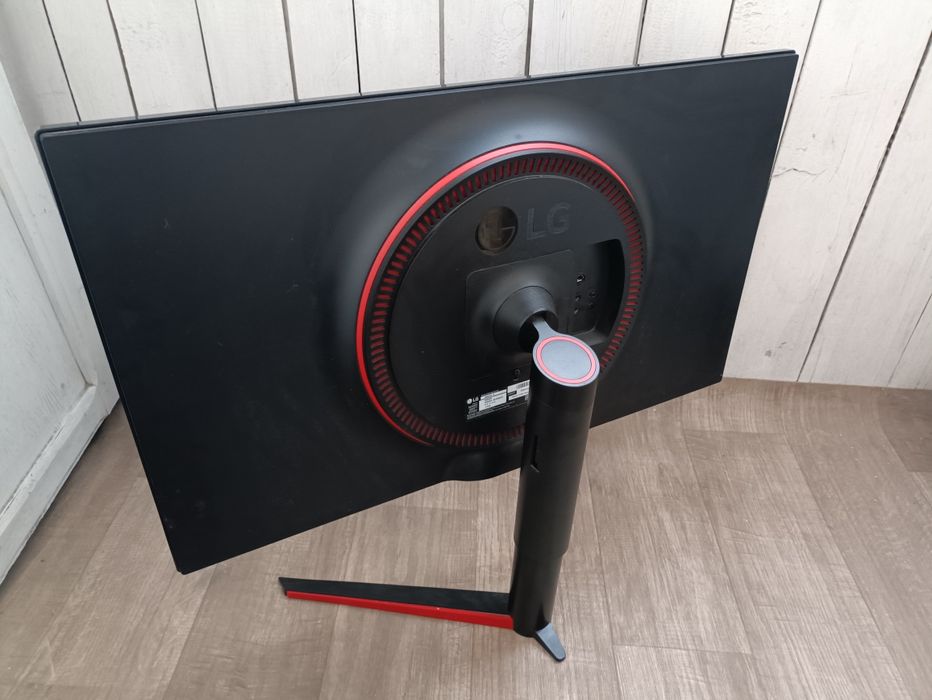 » Відмінний Ігровий монітор LG 2К 32" 144 Гц UltraGear 32GK650F-B