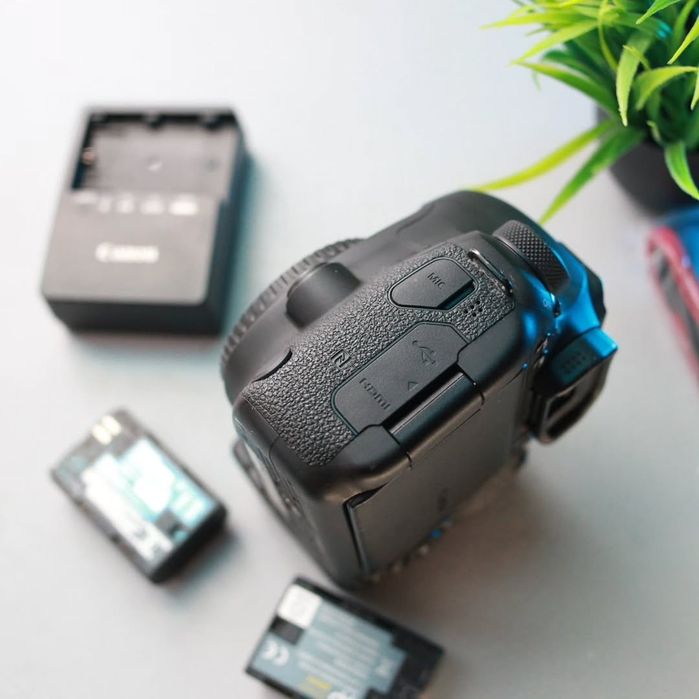 Canon 6d mark ii пробіг 47 тис