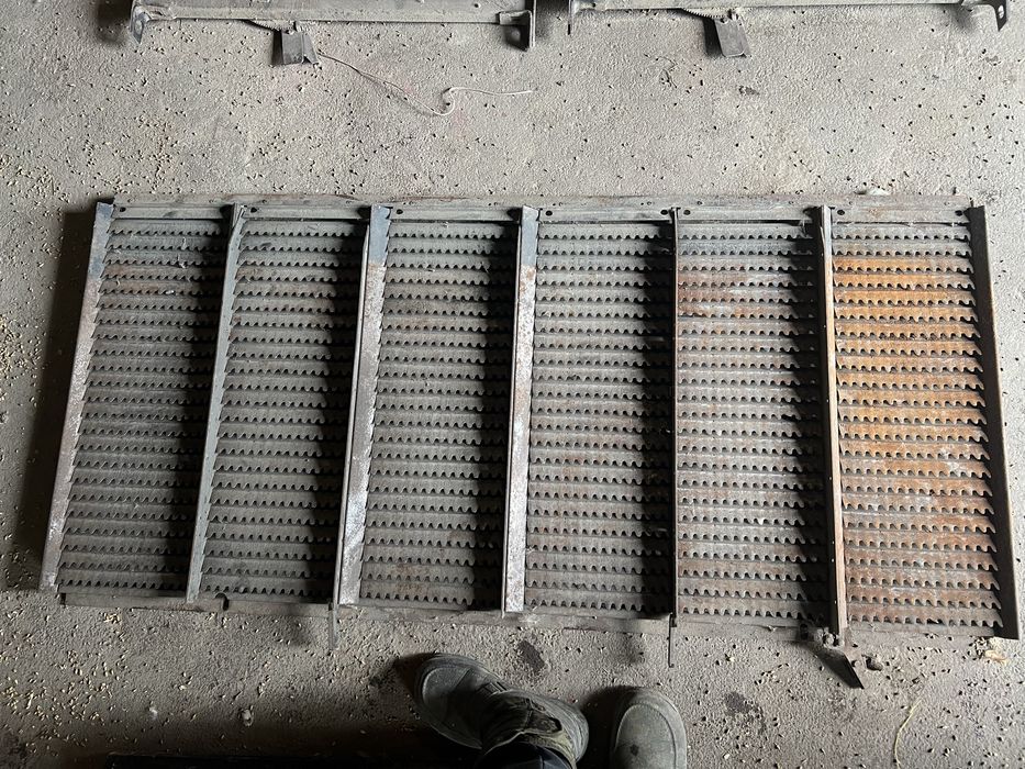 Комплект решет на комбайн New Holland TX66-68