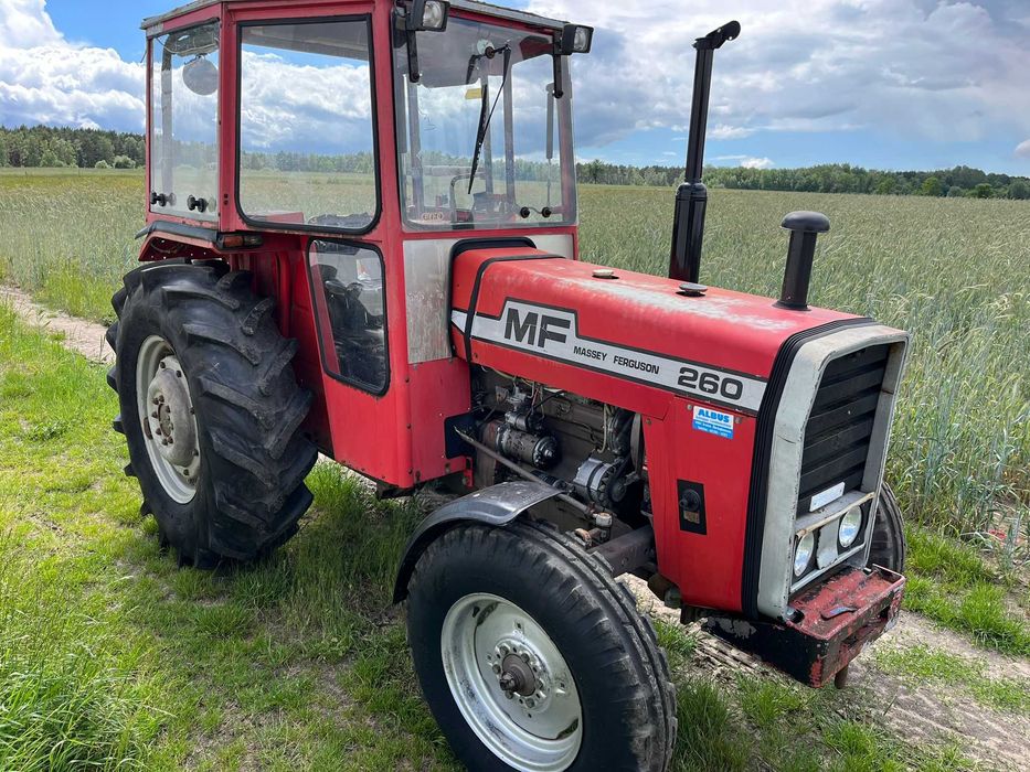 Massey Ferguson MF 260  4 cylindry perkins