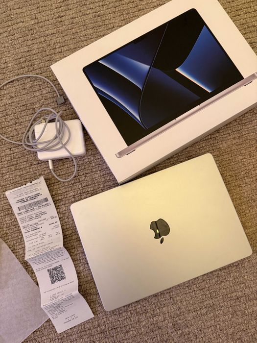 Apple MacBook Pro 14" | M2 Max | 32GB | 1TB SSD