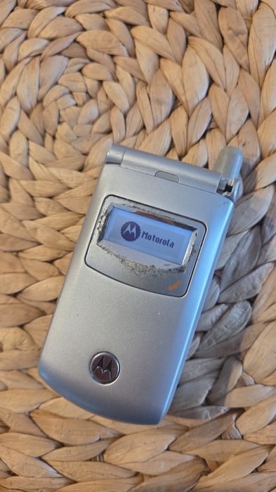 Kolekcjonerska Motorola T720i T-Mobile opis