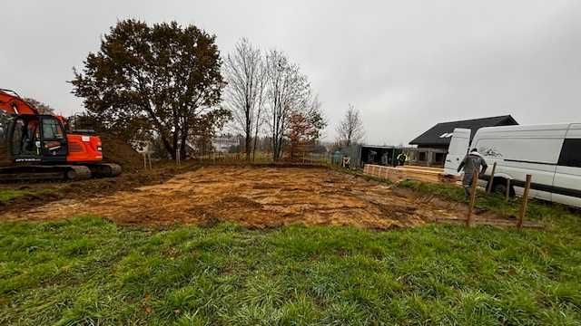 Usługi koparką / Prace ziemne