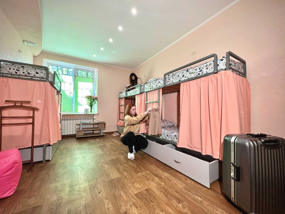 Затишний хостел м. Деміївська. Тепло як вдома. Піша доступність.