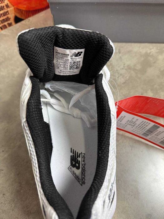 Кросівки New Balance 530. Унісекс кросівки. Демісезон