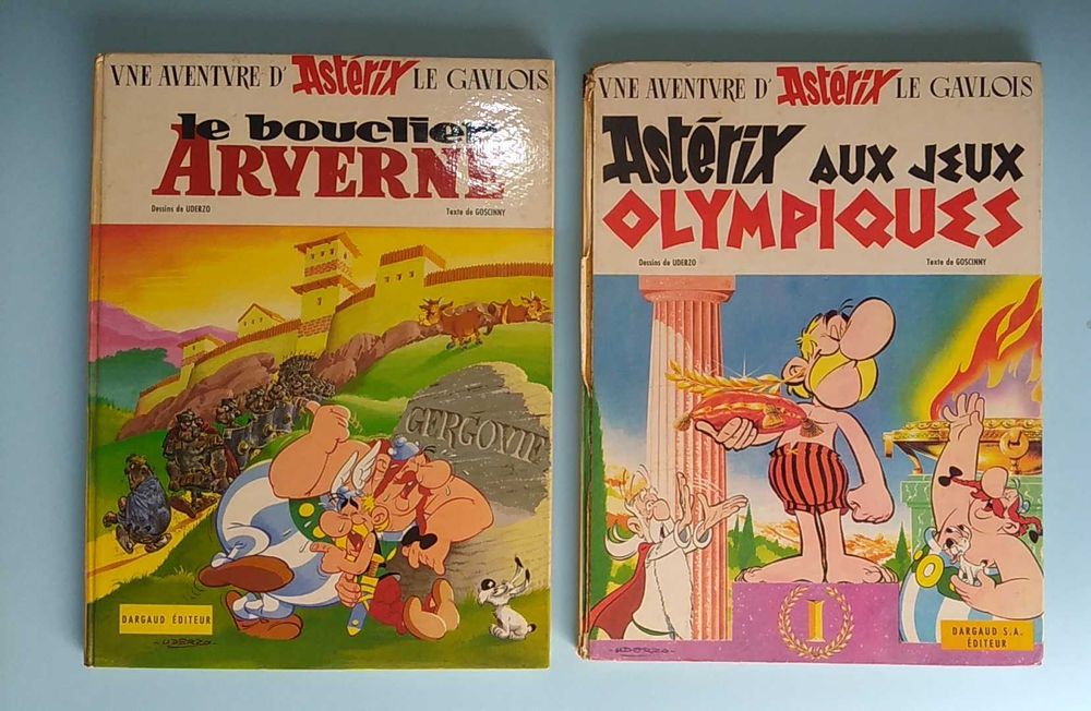 ASTÉRIX - Coleção em capa dura, edição francesa, algumas 1ªs edições.