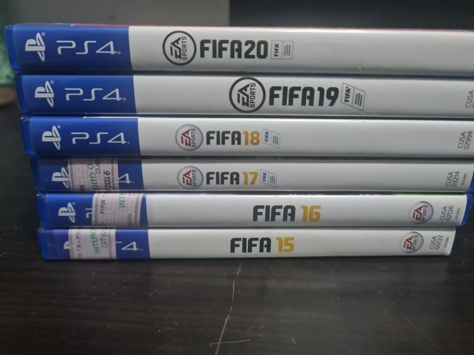 5 Jogos ps4 em bom estado