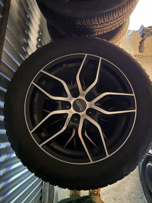 Komplet felg aluminiowych ANZIO