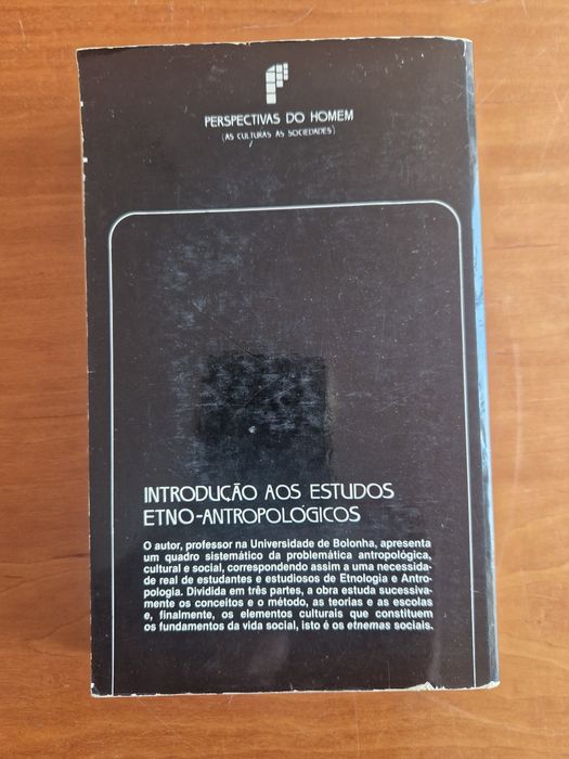"Introdução aos estudos etno-antropológicos", de Bernardo Bernardi