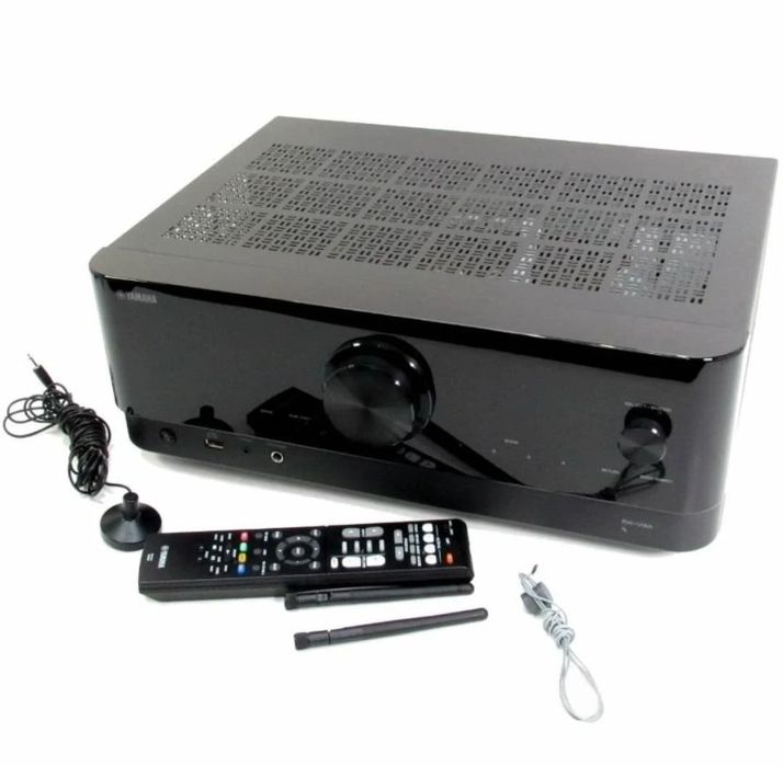 AV-ресивер Yamaha RX-V6A