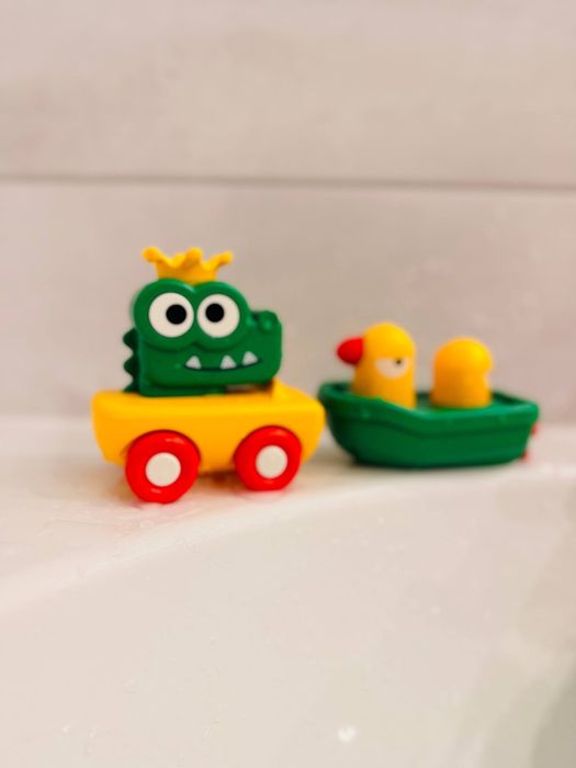 Гра для ванни, для купання (душова лійка, машинка з млином, кораблик)