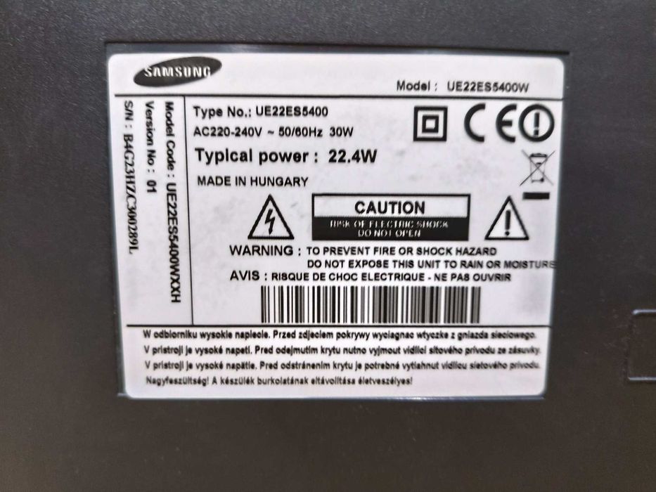 Telewizor LED 22 cale Samsung UE22ES5400 Full HD Smart TV Wi-Fi