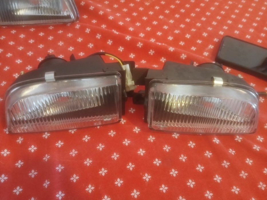 Faróis nevoeiro toyota carina