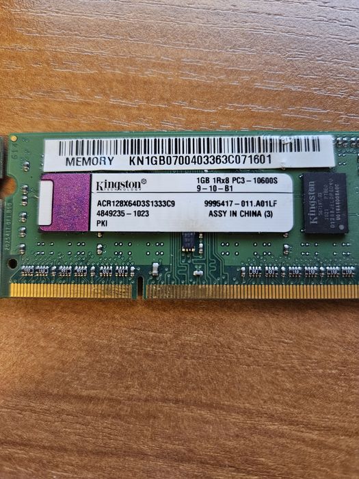 Pamięć RAM DDR3 Kingston 2+1 =3 gb