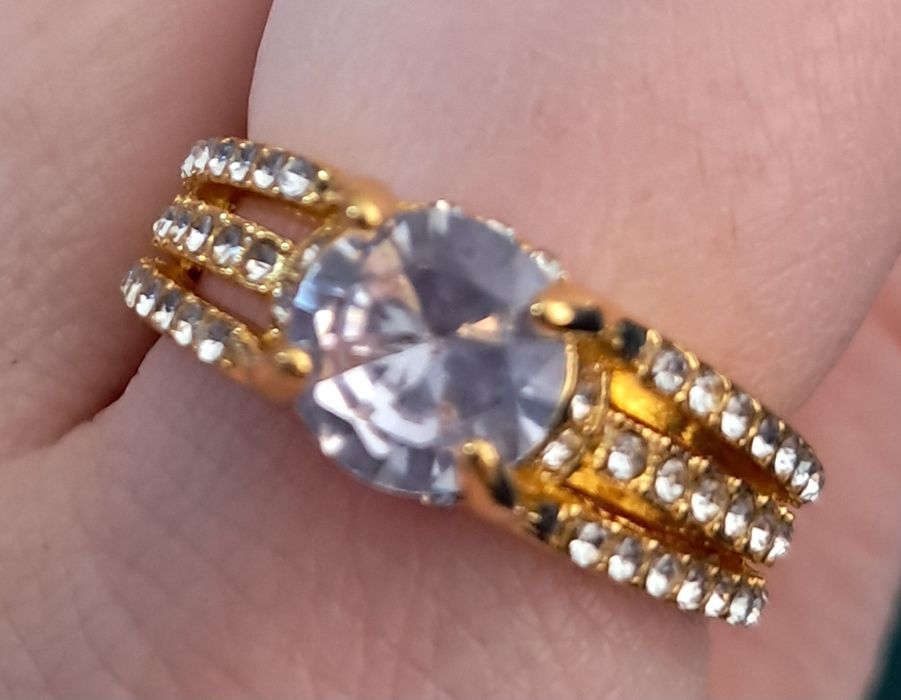 Pierścionek złoty złotopodobny rozm 9