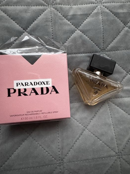 Prada / Paradoxe