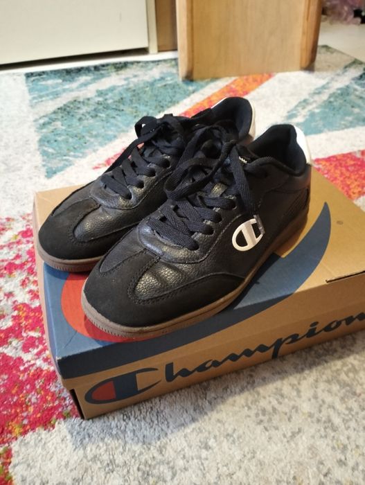 Кросівки взуття осіннє Campion розмір 36.5