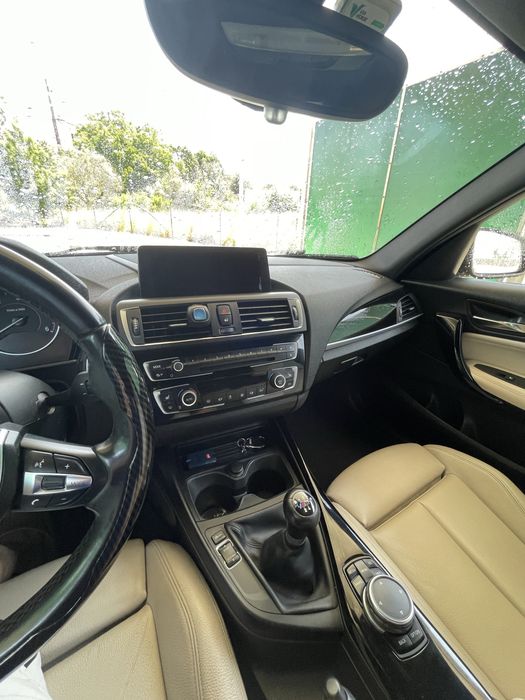 Bmw 116d Efficient Sporline FULL LED