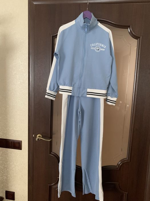 Халат дитячий, спортивний костюм для дівчинки 152 р