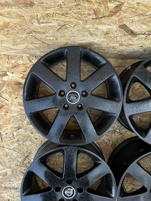 Диски5/108 R16 ET25 цо(діа)70.1 титани диски