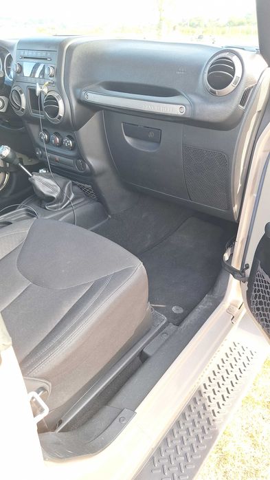 Jeep Wrangler 2016 VIN 1C4AJWAG9GL282101 фото оголошення 19 з 21