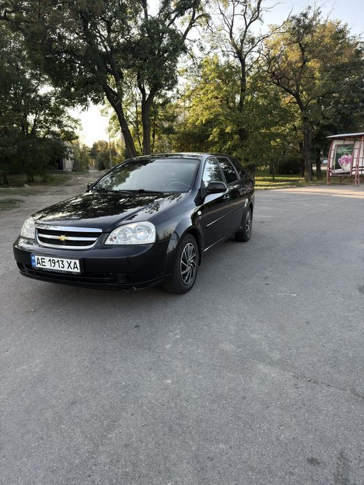 Продам Chevrolet Lacetti 1.8